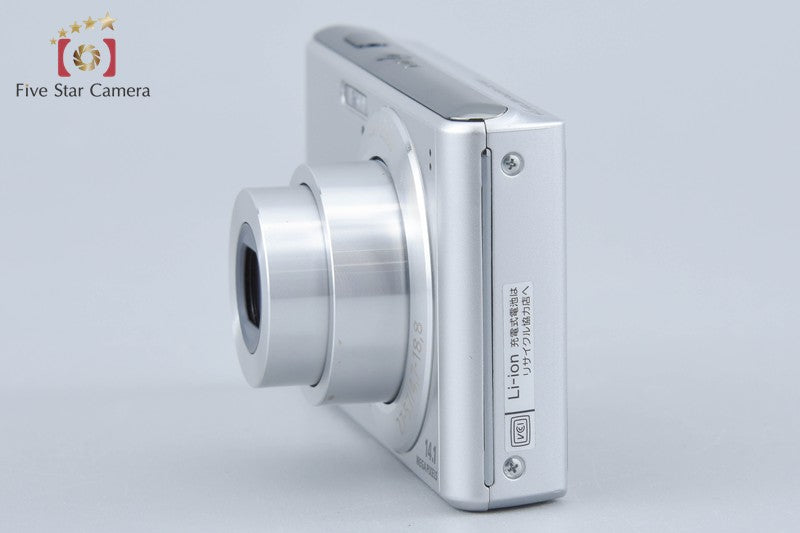 SONY Cyber-shot DSC-W530 Silver 14.1 MP Digital Camera [Japanese Language Only]