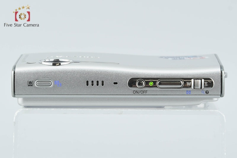 Nikon COOLPIX S7 Silver 7.1 MP Digital Camera w/ Box