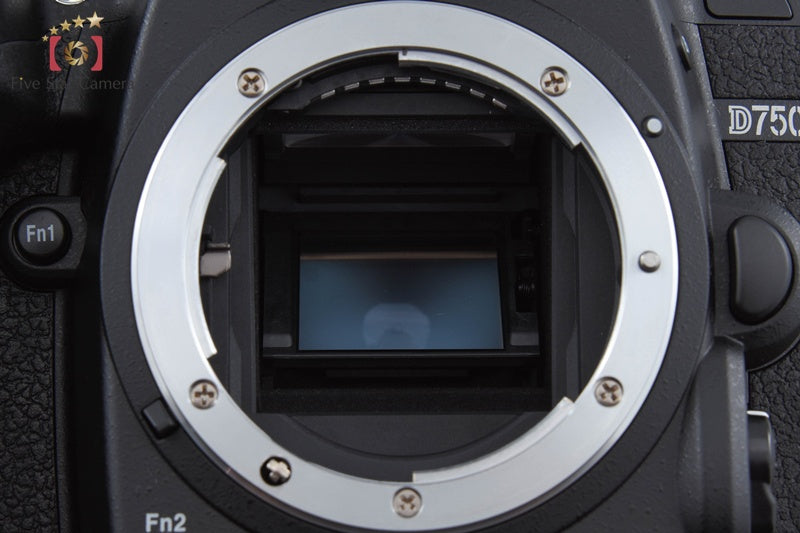 "Shutter count 185" Nikon D7500 20.9 MP Digital SLR Camera Body