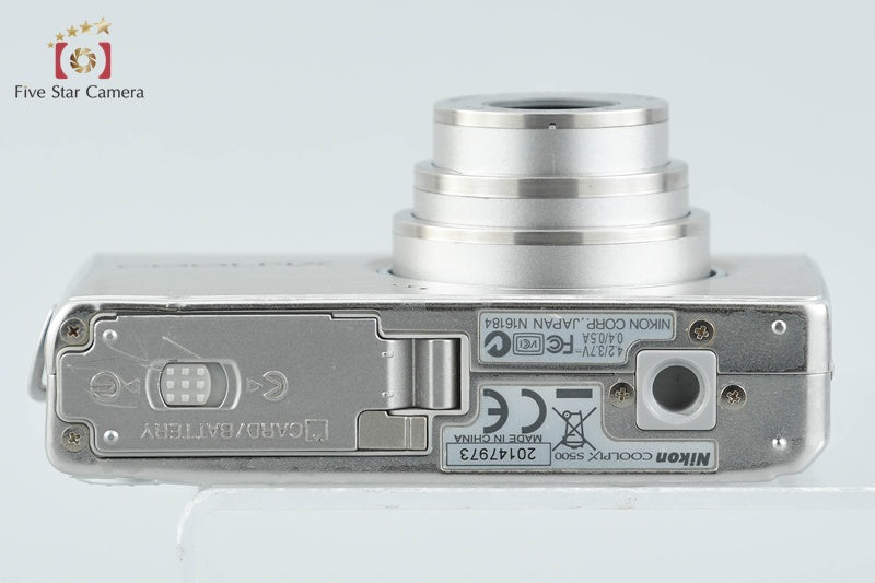 Nikon COOLPIX S500 Silver 7.1 MP Digital Camera