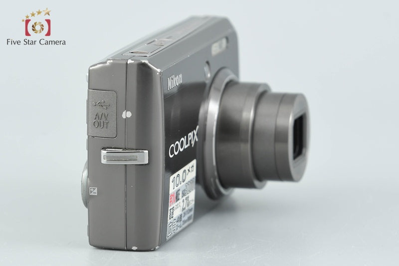 Nikon COOLPIX S600 Urban Black 10.0 MP Digital Camera