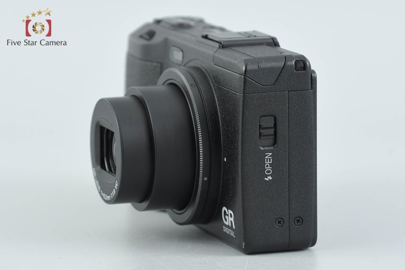 "Shutter count 2,048" Ricoh GR Digital IV Black 10.1 MP Digital Camera w/ Box