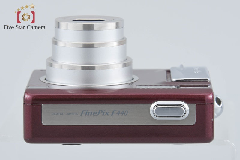 Fujifilm FinePix F440 Wine Red 4.1 MP Digital Camera
