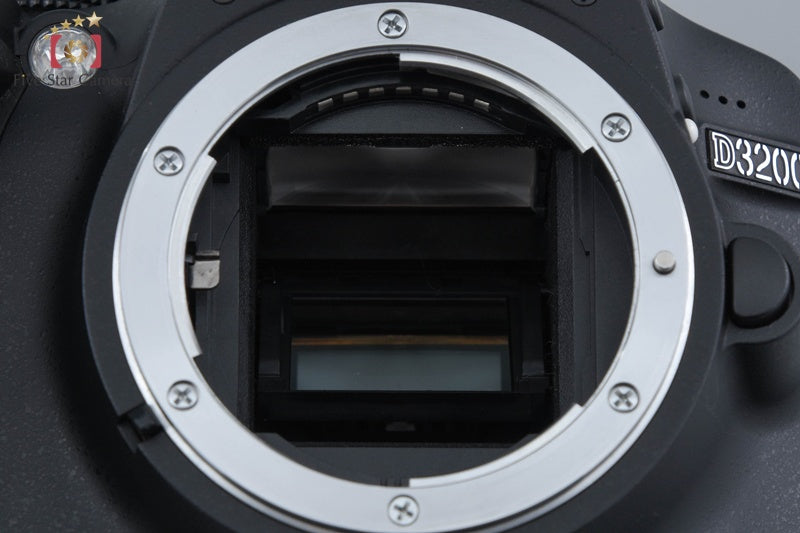 Nikon D3200 Black 24.2 MP DSLR 18-55 55-200 VR Lenses
