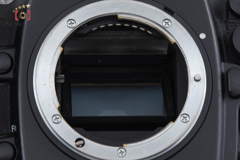 Nikon D700 12.1 MP Digtal SLR Camera Body