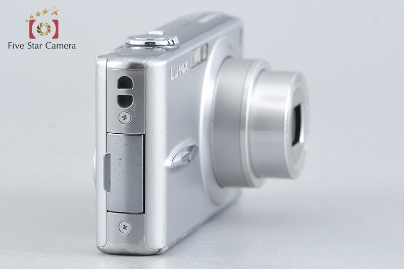 Panasonic LUMIX DMC-FX30 Precious Silver 7.2 MP Digital Camera