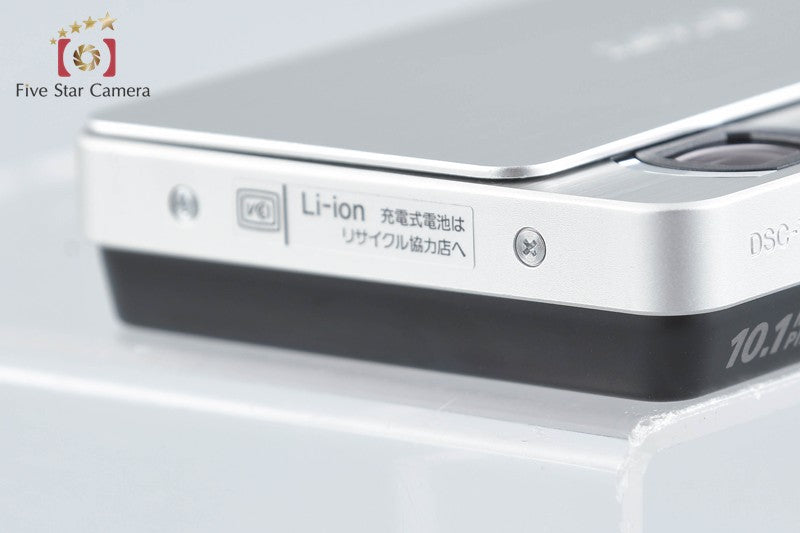 Sony Cyber-Shot DSC-T700 Silver 10.1 MP Digital Camera [Japanese Language Only]