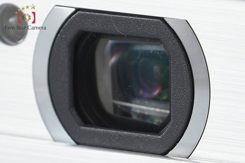Sony Cyber-Shot DSC-T700 Silver 10.1 MP Digital Camera [Japanese Language Only]