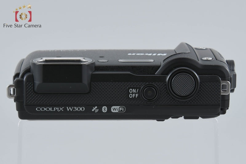 Nikon COOLPIX W300 Black 16.0 MP Digital Camera w/ Box