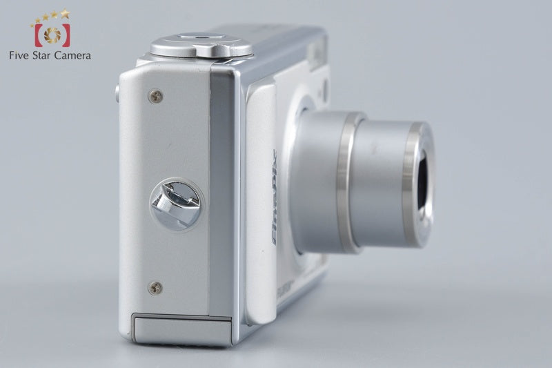 Fujifilm FinePix F10 6.3 MP Digital Camera