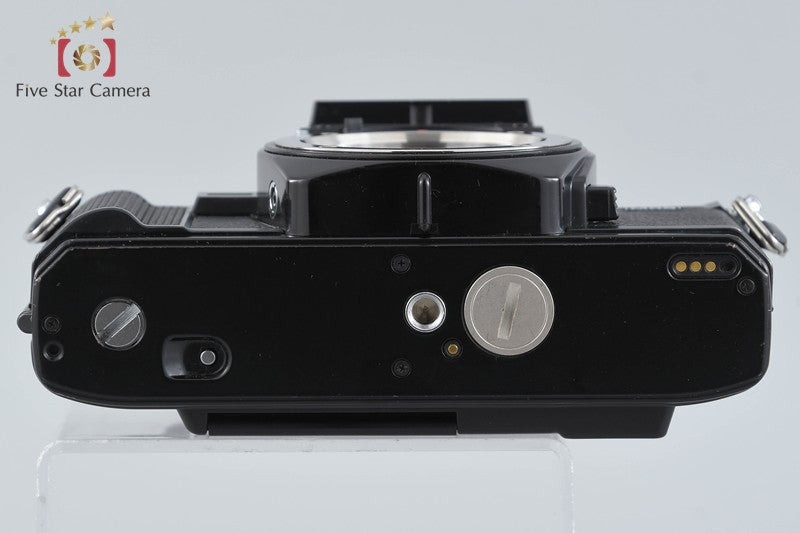 Minolta New X-700 35mm SLR Film Camera Body w/ Data Back
