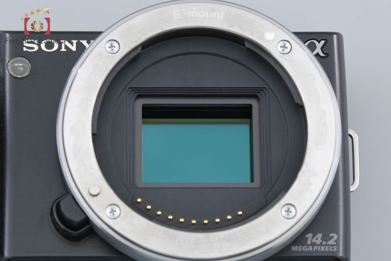 Sony α NEX-5 Black 14.2 MP Digital Camera 18-55 Lens [Japanese Language Only]