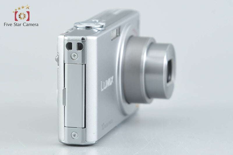 Panasonic LUMIX DMC-FX35 Silver 10.1 MP Digital Camera [Japanese Language Only]