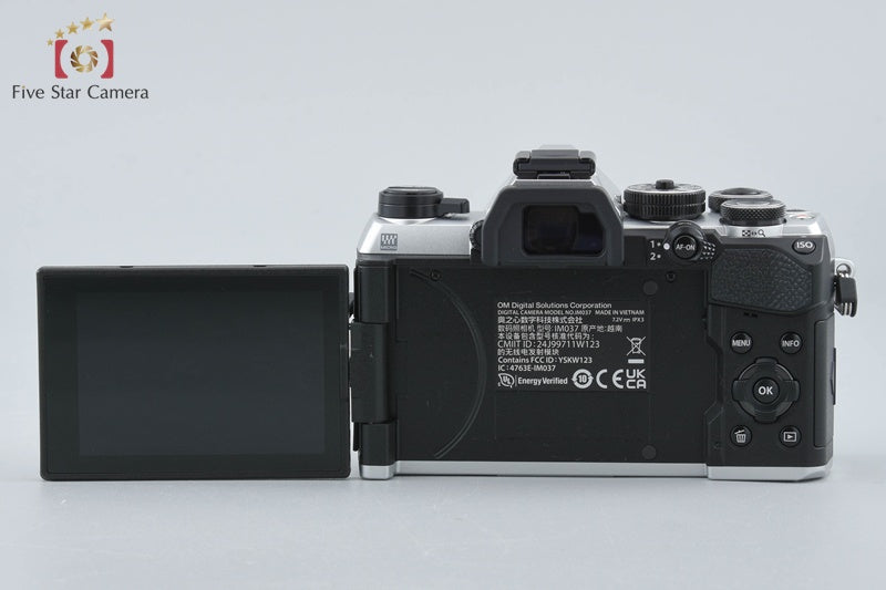 OM SYSTEM OLYMPUS OM-5 Mark II Silver Mirrorless Camera [Japanese Language Only]