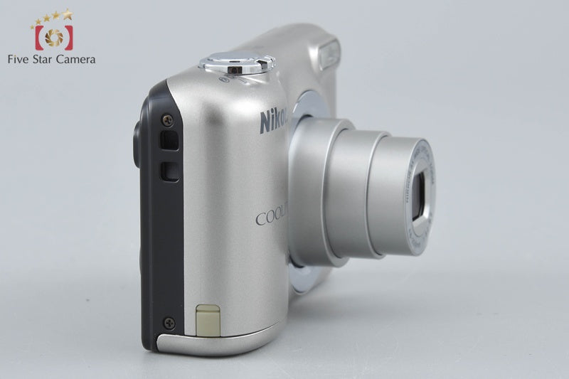 Nikon COOLPIX A10 Silver 16.2 MP Digital Camera w/ Box