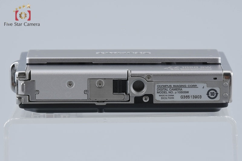 Olympus μ1050SW シルバー 10.1 MP Digital Camera