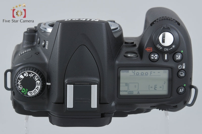 "Shutter count 1,751" Nikon D90 12.3 MP Digital SLR Camera Body w/ Box
