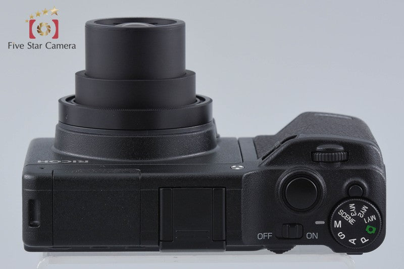"Count 692" Ricoh GXR 10.0 MP Digital Camera + S10 24-72mm f/2.5-4.4 VC