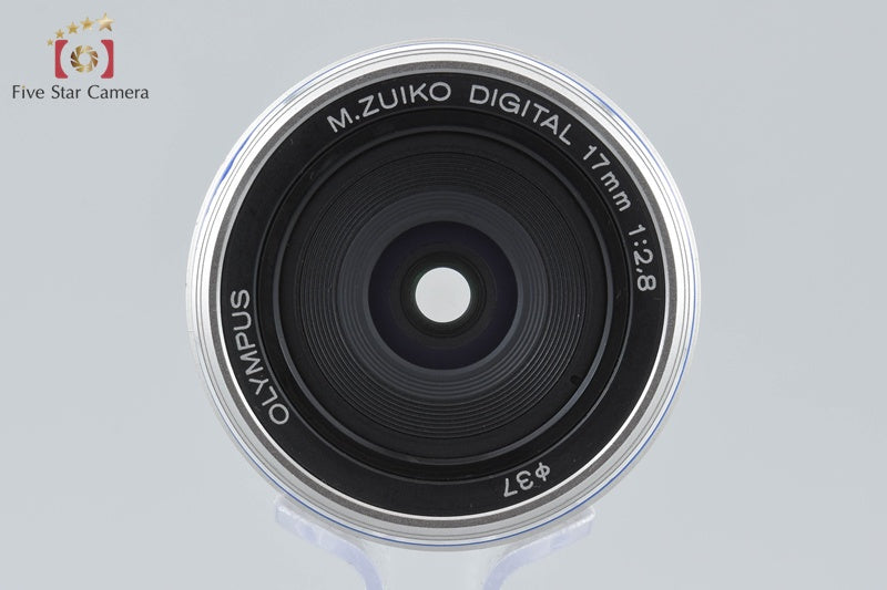 Olympus M.ZUIKO DIGITAL 17mm f/2.8 Silver