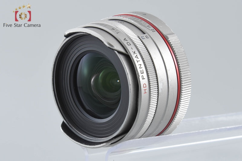Pentax HD DA 15mm f/4 ED AL Limited Silver
