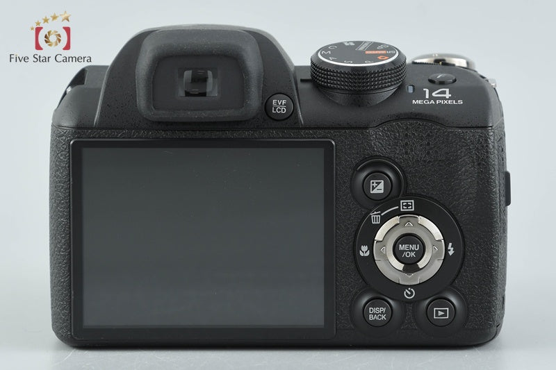 Fujifilm FinePix S3200 14.0 MP Digital Camera
