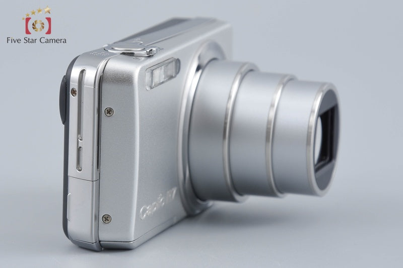 Ricoh Caplio R7 Silver 8.1 MP Digital Camera