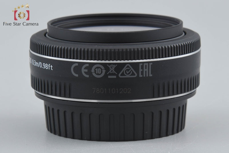 Canon EF 40mm f/2.8 STM