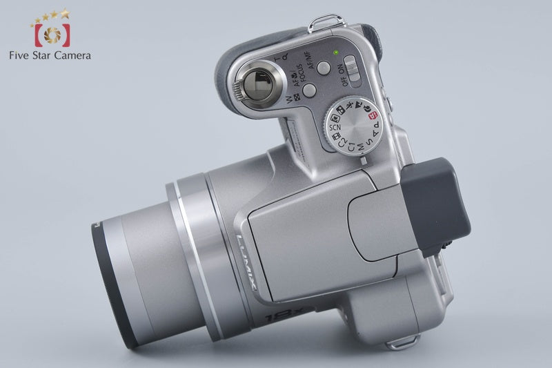 Panasonic LUMIX DMC-FZ28 Silver 10.1 MP Digital Camera [Japanese Language Only]