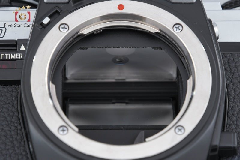 Minolta X-700 35mm SLR Film Camera Body