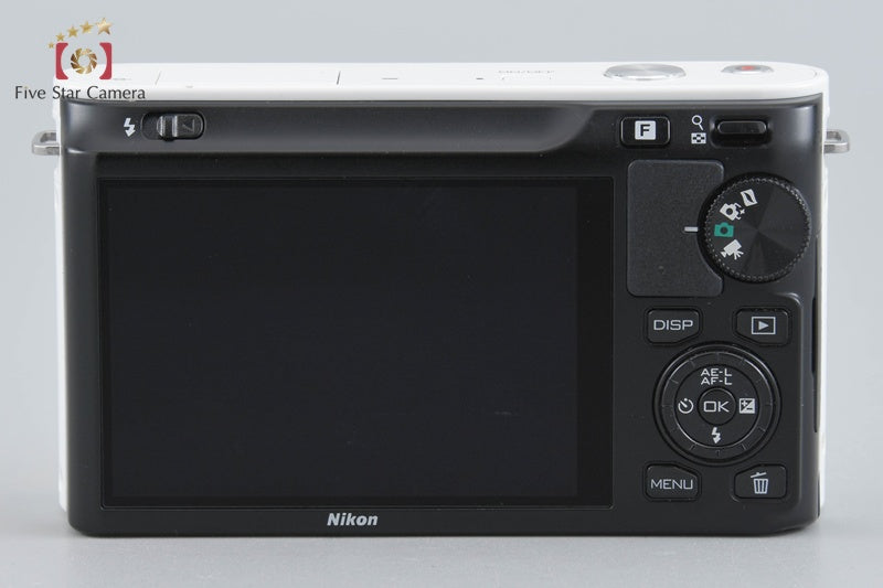 "Shutter count 1,890" Nikon 1 J1 White 10.1 MP Digital Camera 10-30 Lens