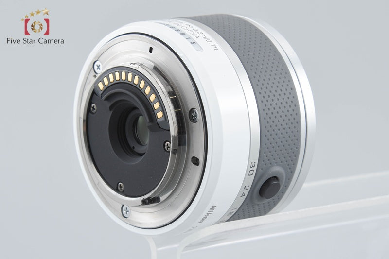 "Shutter count 1,890" Nikon 1 J1 White 10.1 MP Digital Camera 10-30 Lens