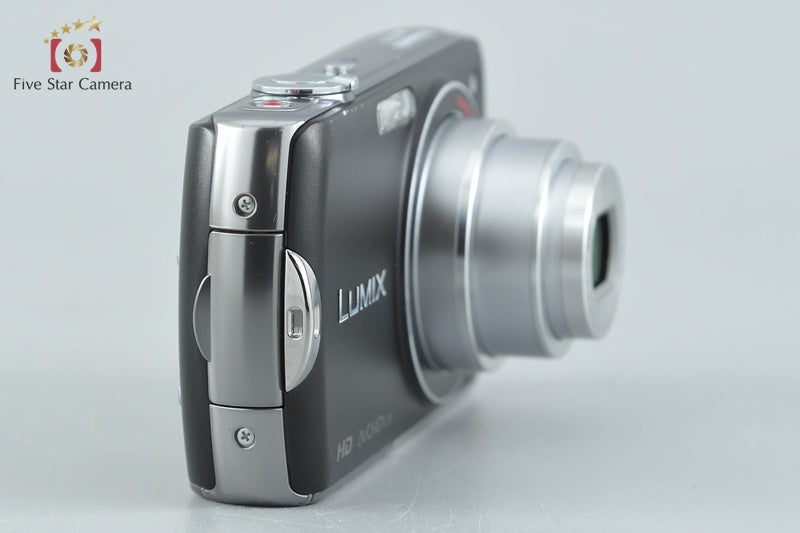 Panasonic LUMIX DMC-FX70 Black 14.1 MP Digital Camera [Japanese Language Only]