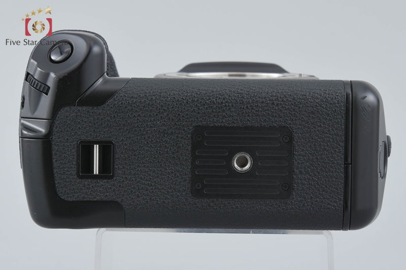 Canon EOS 3 35mm SLR Film Camera Body