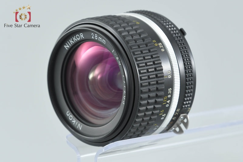Nikon Ai-S NIKKOR 28mm f/2.8