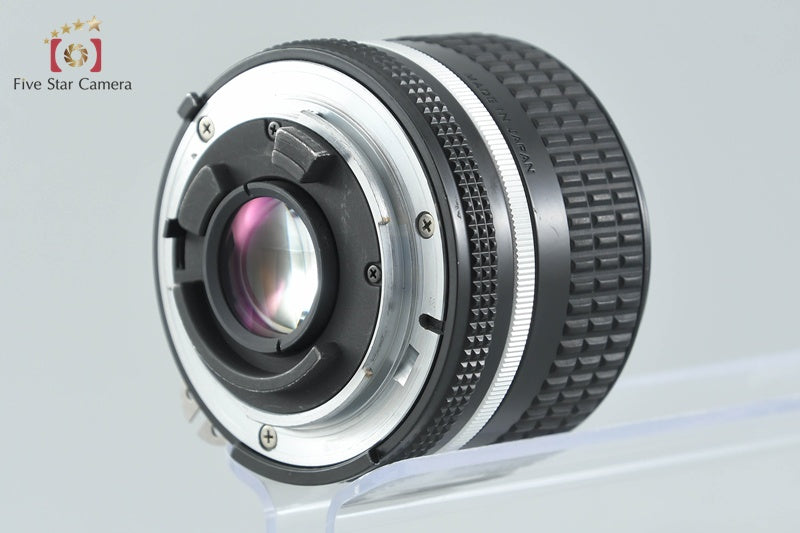 Nikon Ai-S NIKKOR 28mm f/2.8