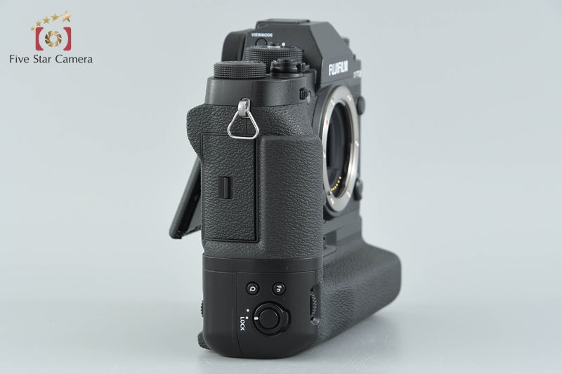 Fujifilm X-T2 Black 24.3 MP Digital Mirrorless Camera + VPB-XT2 Battery Grip