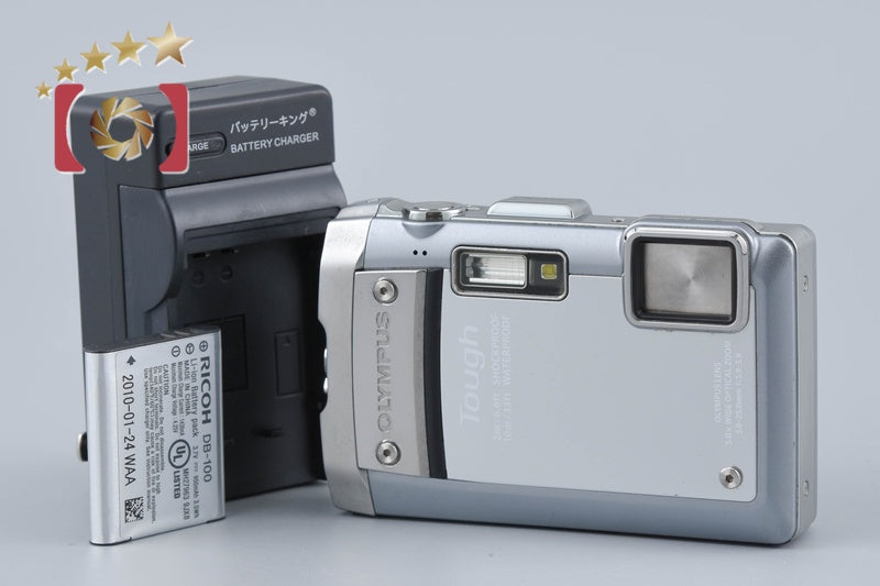 Olympus Tough TG-810 Silver 14.0 MP Digital Camera [Japanese Language Only]