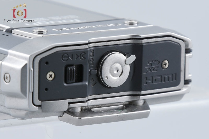 Olympus Tough TG-810 Silver 14.0 MP Digital Camera [Japanese Language Only]