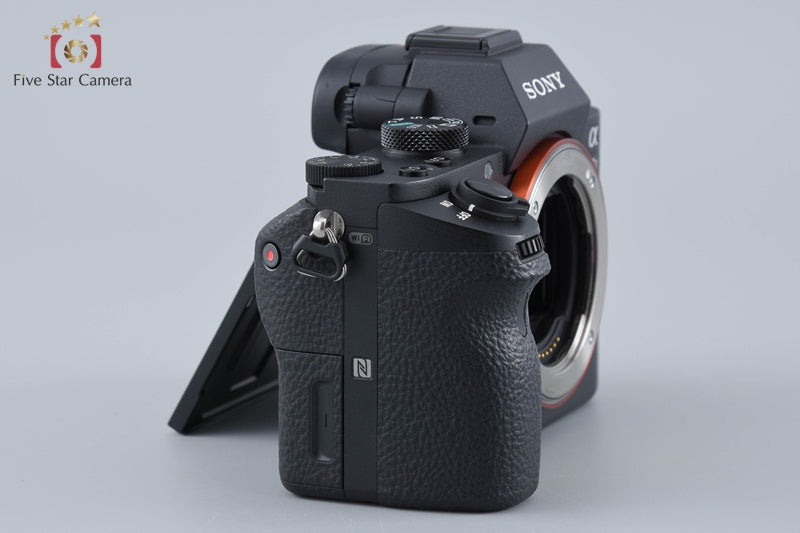 Sony α7II ILCE-7M2 24.3 MP Digital Mirrorless Camera [Japanese Language Only]