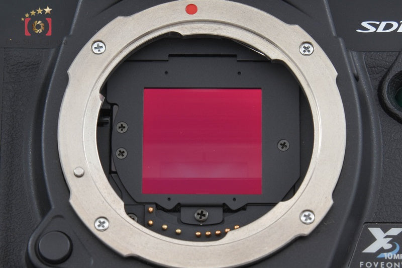 SIGMA SD10 10.3 MP Digital Camera