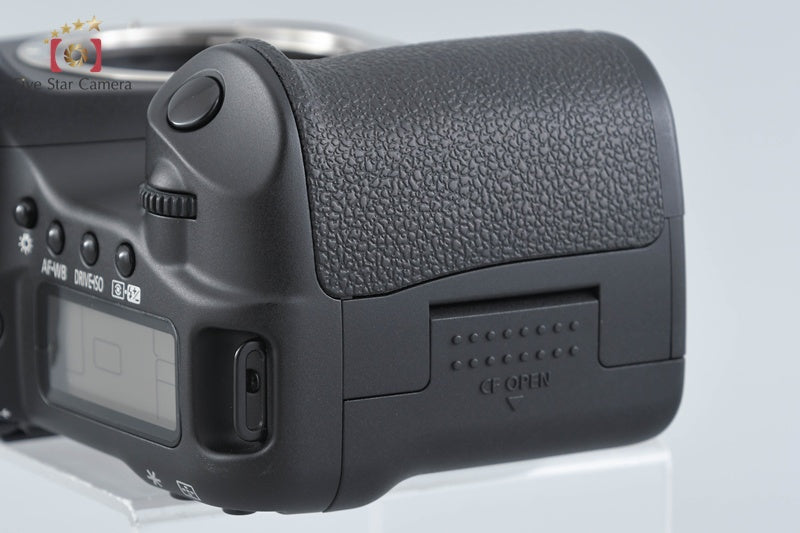 Canon EOS 30D 8.2 MP DSLR Camera Body