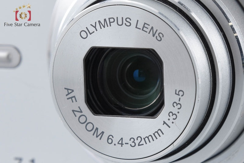 Olympus Camedia FE-240 Silver 7.1 MP Digital Camera