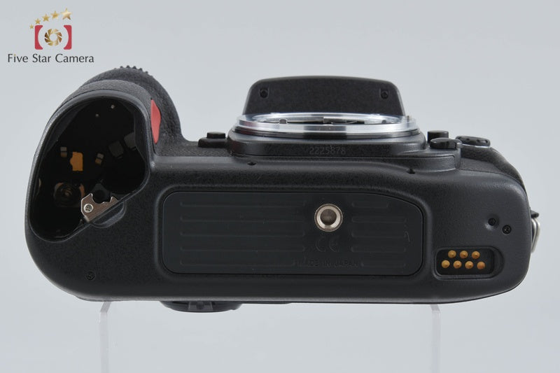 Nikon F100 35mm SLR Film Camera + MB-15 Multi Power Battery Pack