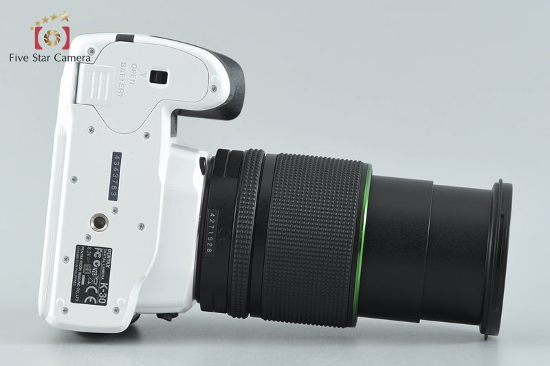 PENTAX K-30 White 16.3 MP DSLR Camera 18-135 Lens