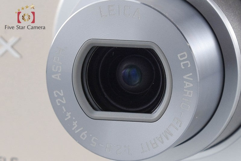 Panasonic LUMIX DMC-FX40 Gold 12.1 MP Digital Camera [Japanese Language Only]