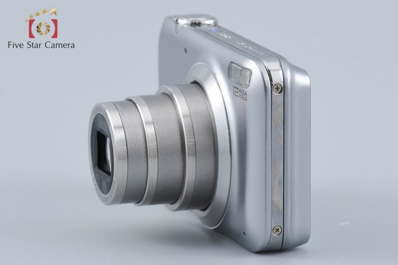 Fujifilm FinePix JX200 Silver 12.2 MP Digital Camera w/ Box