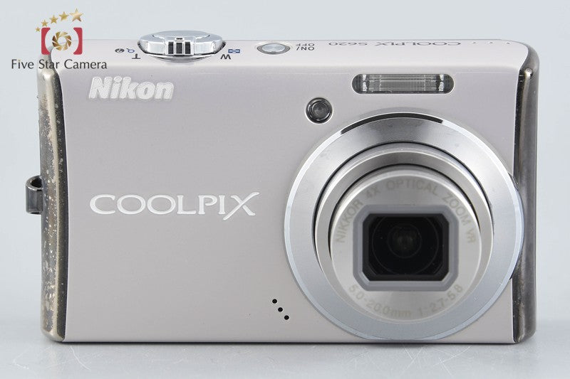 Nikon COOLPIX S620 パールホワイト Nikon COOLPIX S620 Pearl White 12.2 MP Digital Camera