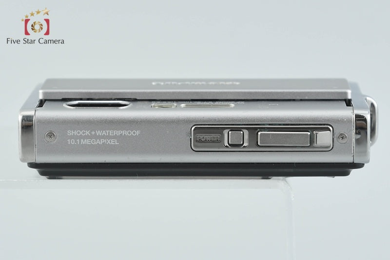 Olympus μ1050SW Silver 10.1 MP Digital Camera