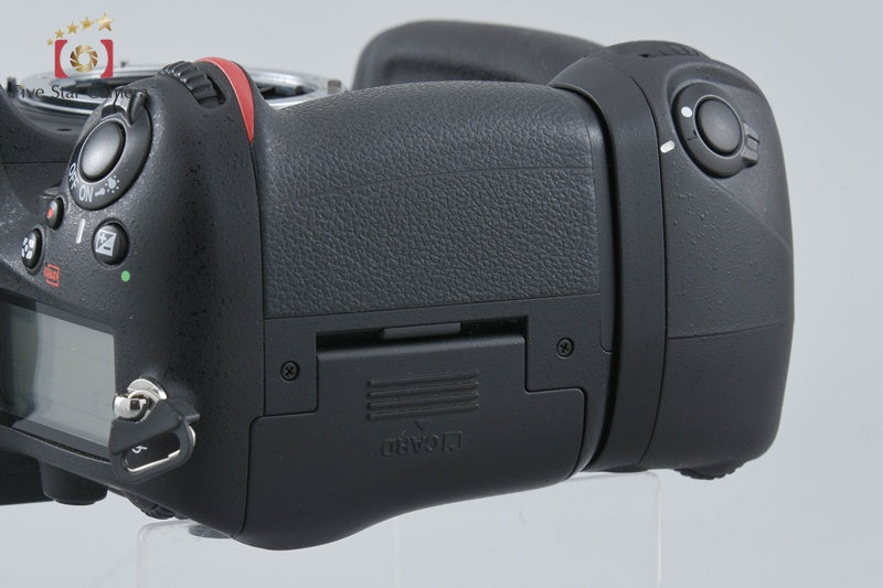 Nikon D600 24.3 MP Full Frame DSLR Camera + MB-D14 Multi Power Battery Pack