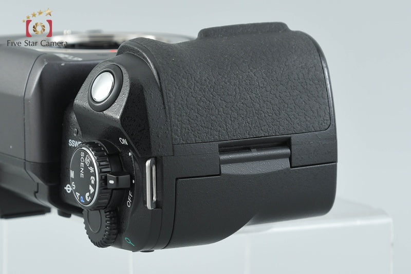 Olympus E-300 8.0 MP DSLR Camera Body